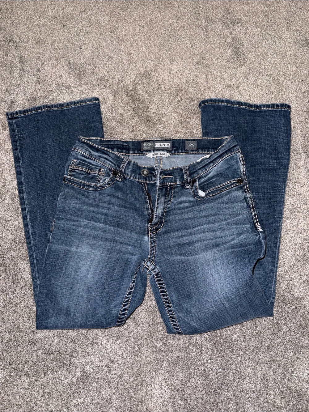 BKE Fulton Men’s Medium Wash Bootcut Jeans - Blue